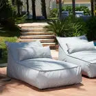 Ambiente 4 com Chaise + Puff Flow Estofado Revestido com Tecido Acqua Block Preto