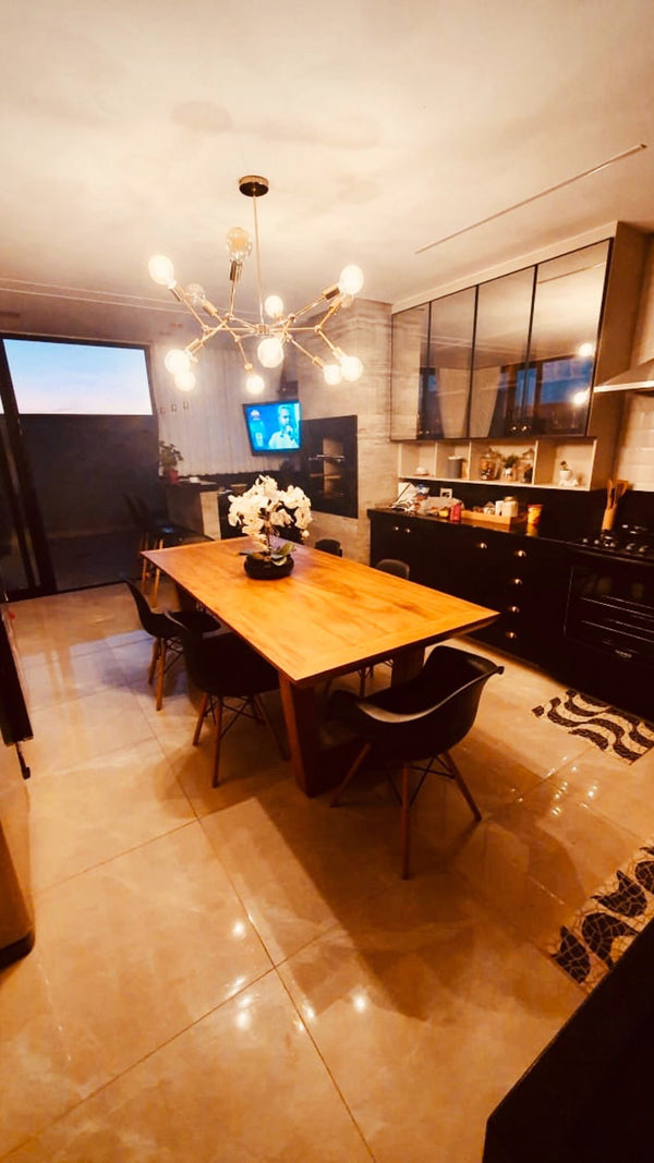 Ambiente 2 com Mesa de Jantar Verona 180x100cm Madeira Maciça - 6 Lugares