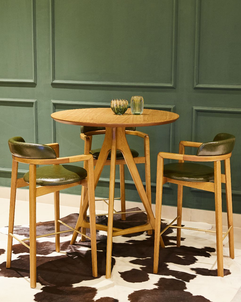 Find Mesa de Comedor Pata de Madera Maciza Tauari Tapa de Cristal 180x90x77cm