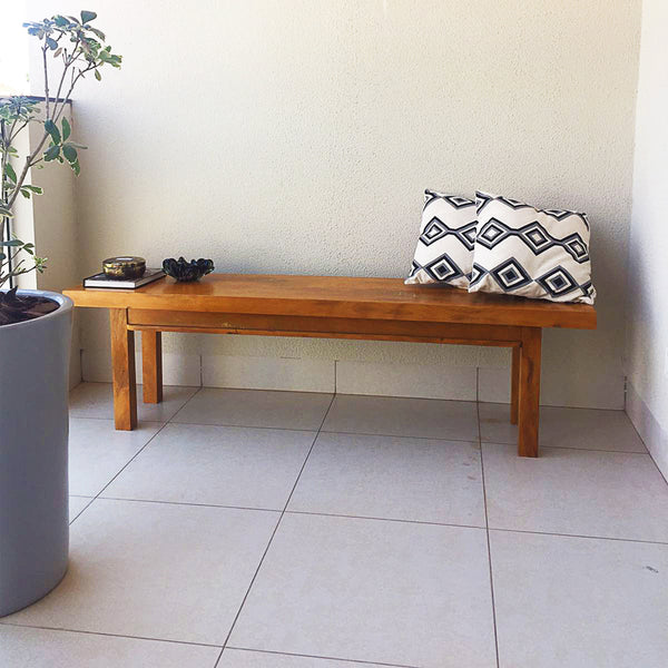 Ambiente 2 com Banco Fernanda 140x40cm Madeira Maciça