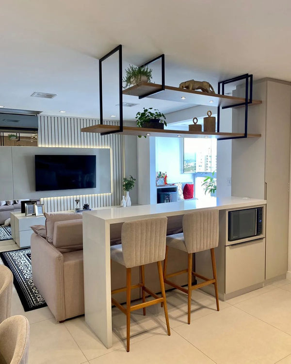 Ambiente 1 com Banqueta Moana Madeira 60 Assento Estofado BS703 Puxador Prata