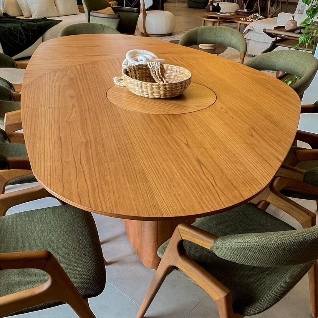 Silla Beluno Madera Canela Respaldo y Asiento Tapizado Tela 163