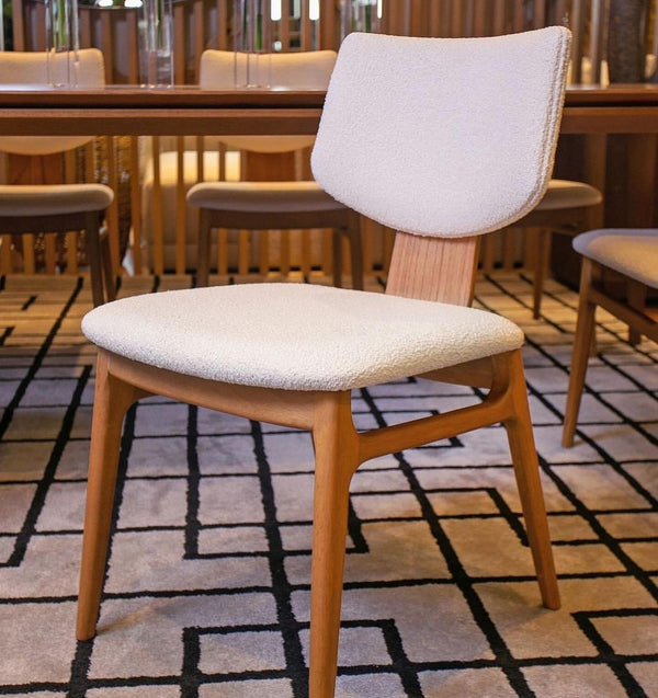 Ambiente 2 com Flask Chair Cinnamon Wood Upholstered Fabric Backrest and Seat 112