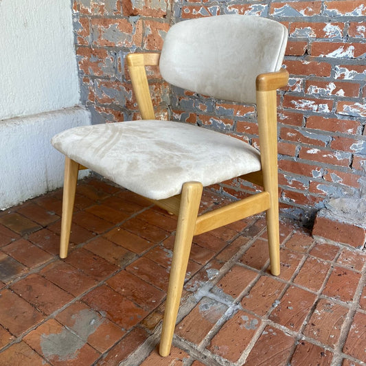 Verona Chair Natural Wood Backrest and Seat Upholstered Suede Fabric 588