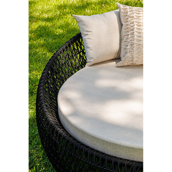 Ambiente 3 com Júbilo Chaise Lounge Chair Upholstered in Black Aluminum and Black Nautical Rope
