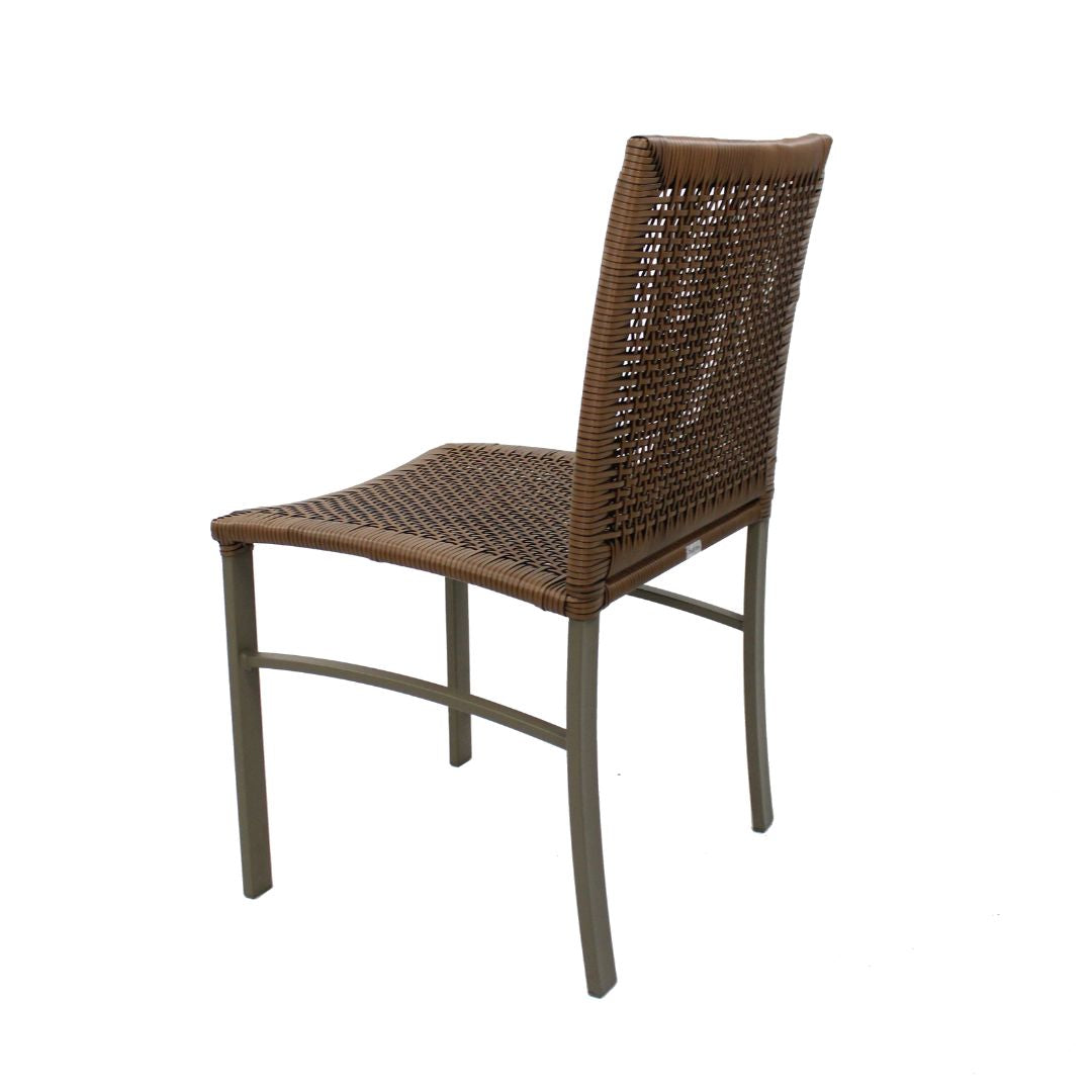 Amélia Chair Aluminum Fendi Color Synthetic Fiber Hazelnut Color Aged Beaded