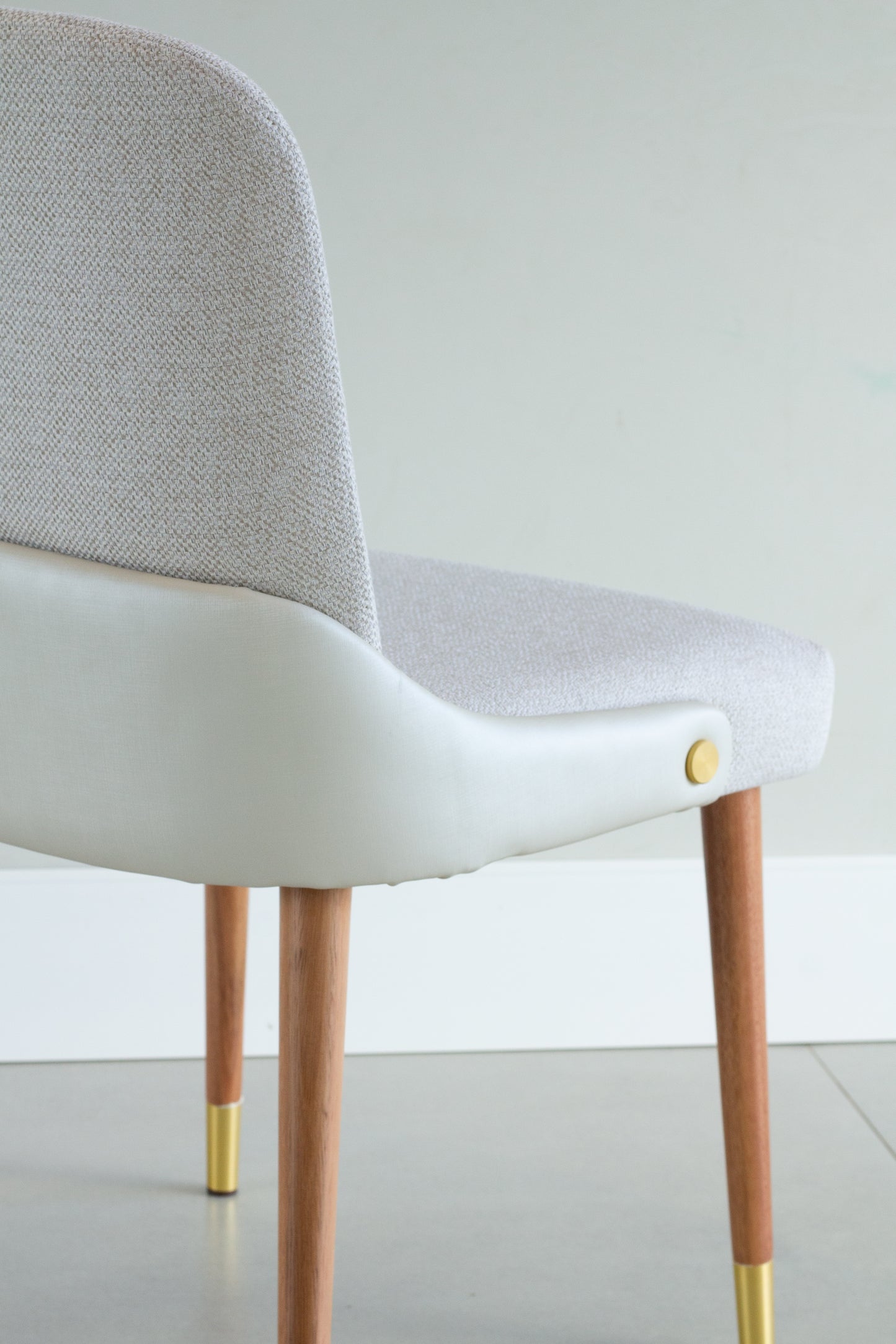 Isis Chair with Hexagonal Straw Backrest, Natural Wood, Upholstered Fabric Seat BR6000