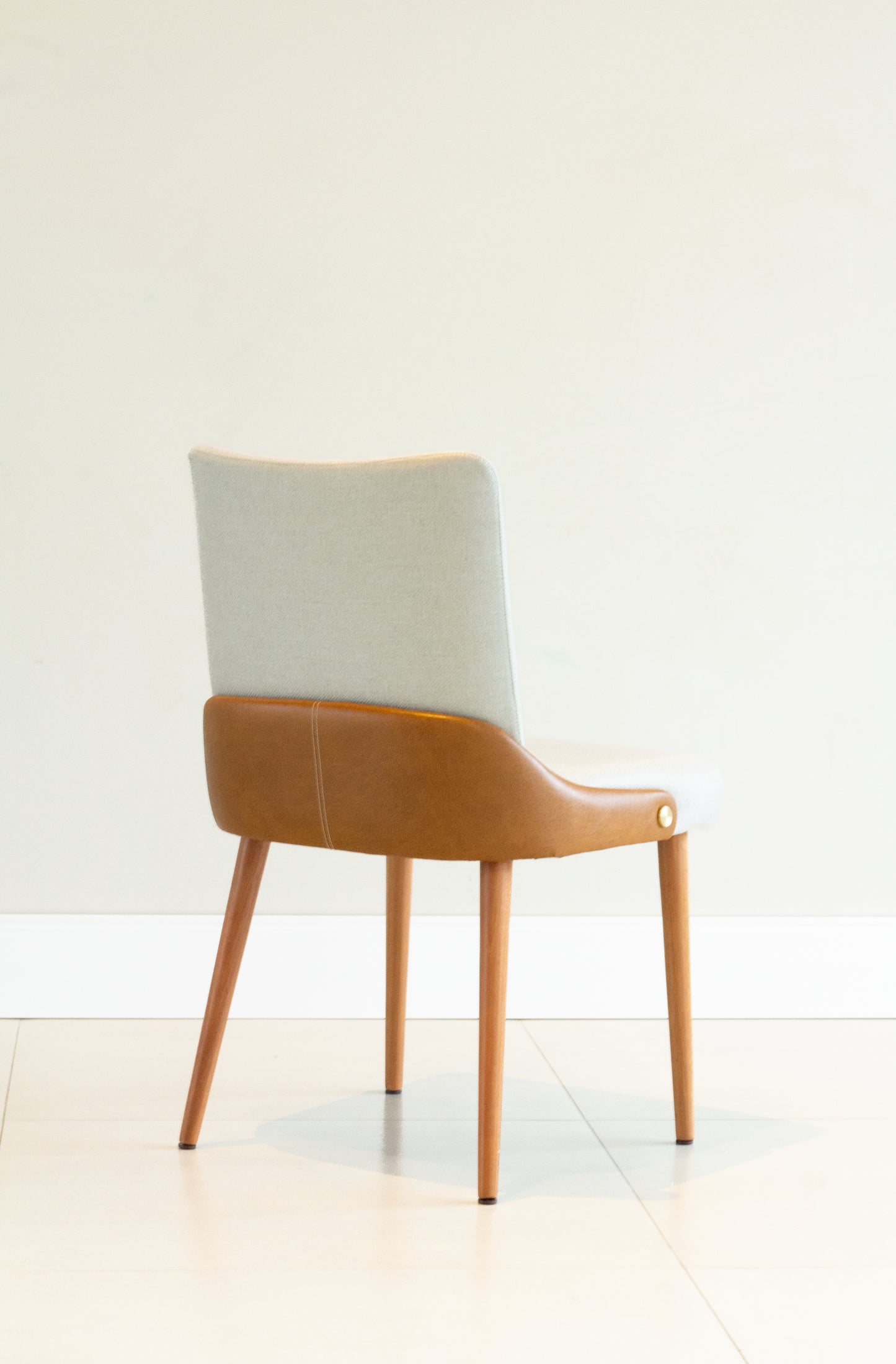 Isis Chair with Hexagonal Straw Backrest, Natural Wood, Upholstered Fabric Seat BR6000