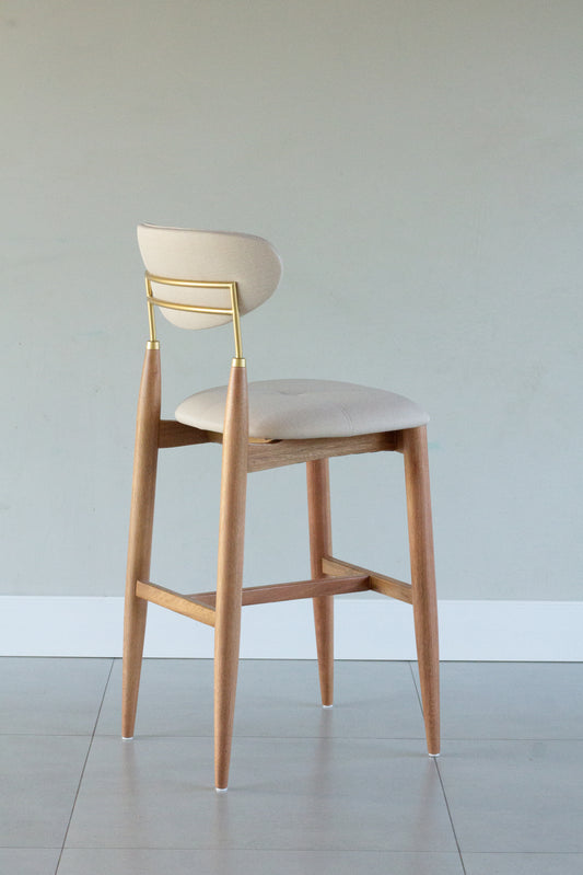 Banqueta Adara Madeira Damasco Metal Dourado Assento Tecido A+05