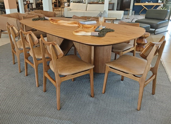 Ambiente 1 com Find Dining Table with Solid Tauari Wood Base and Glass Top 180x90x77cm