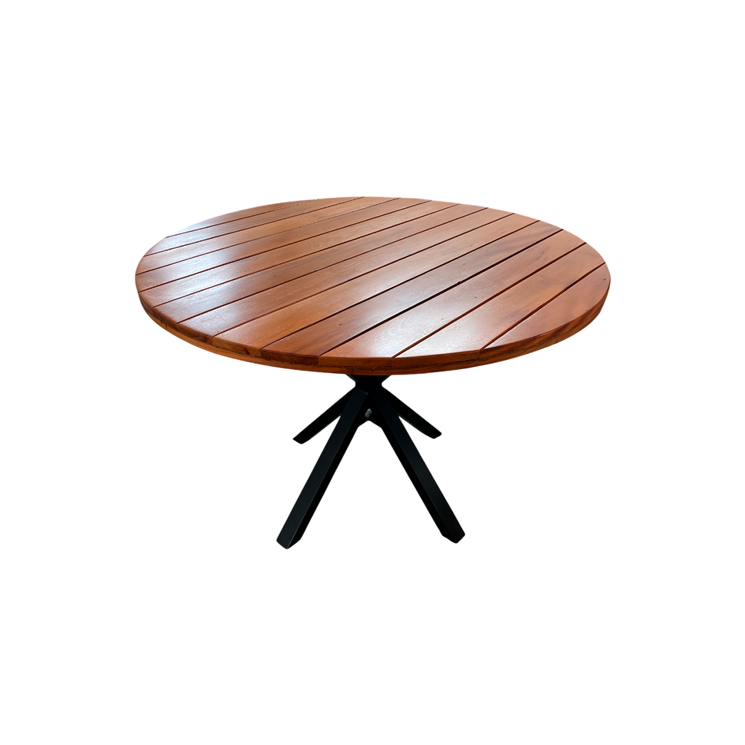 Mesa Redonda 120cm Tampo Frisado Madeira Maciça Peroba-rosa s/ Borda Alumínio Base Star Alumínio Cor Preta