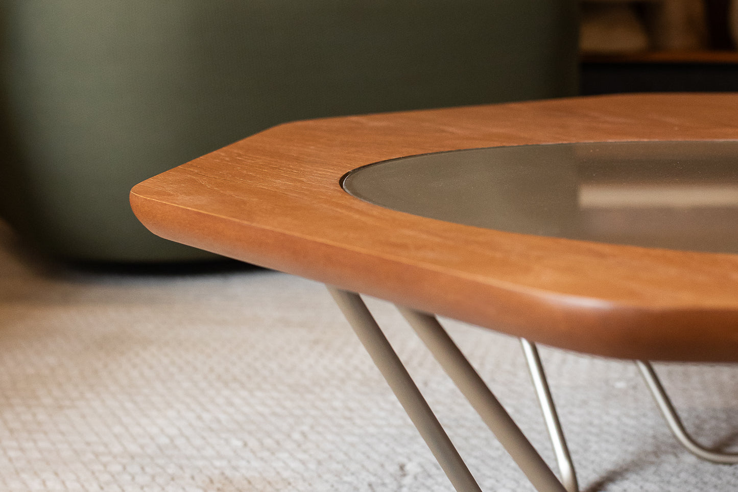 Mesa de Centro Octo Madeira Carvalho Aço Champagne Tamanho P