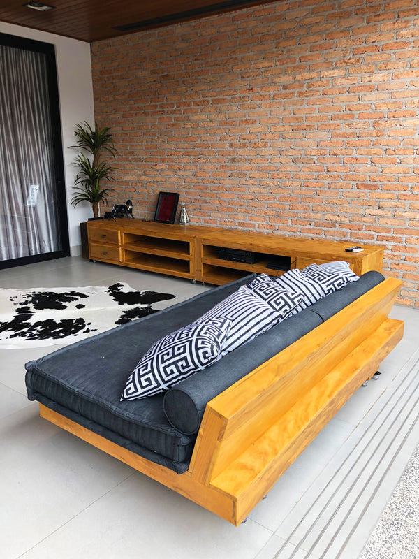 Ambiente 4 com Sofá Ghivago 200x100cm madera maciza