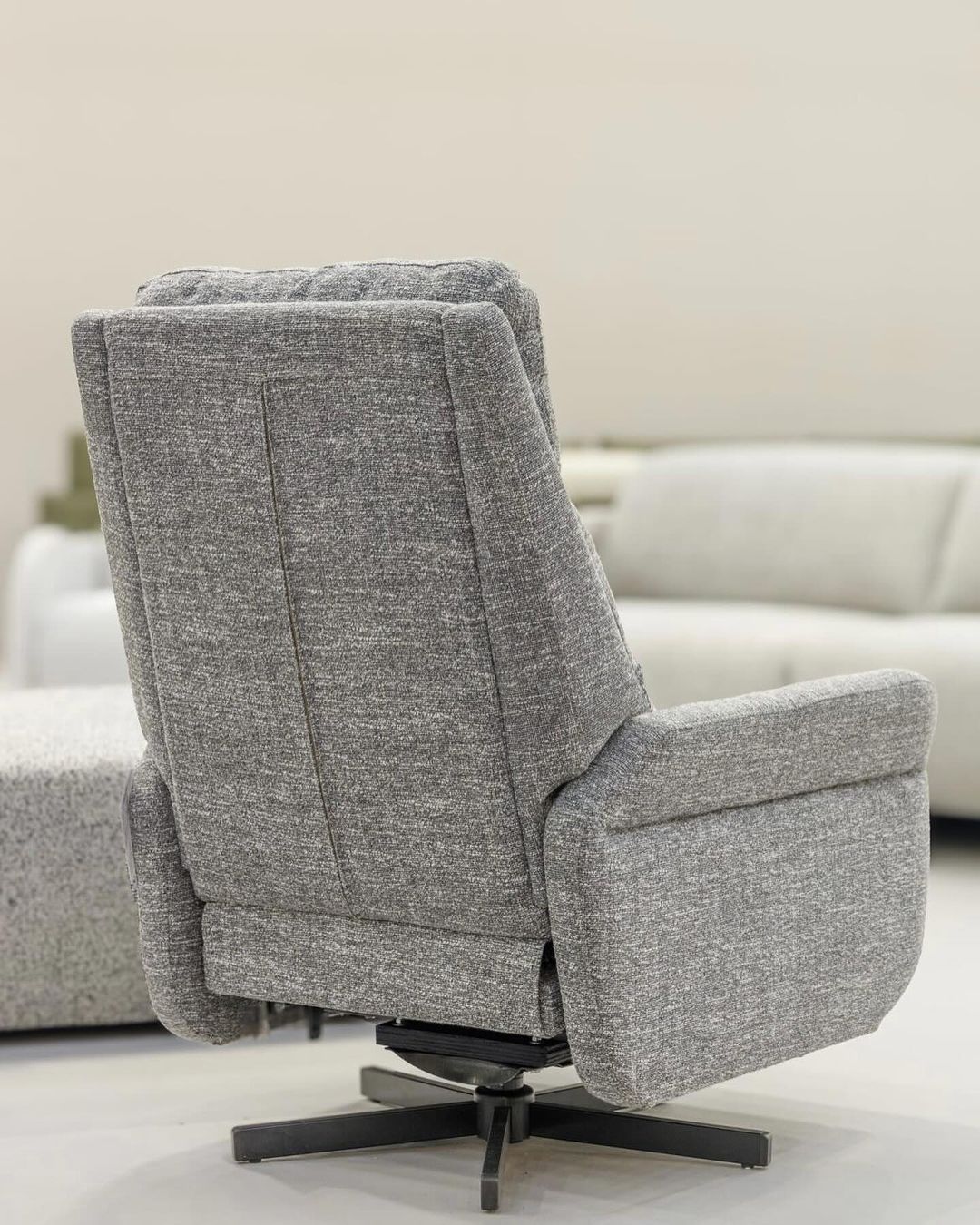 Electric Wing Chair with Upholstered Fabric Backrest and Seat E-760