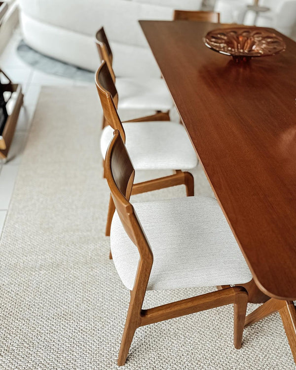 Ambiente 3 com Mesa de Jantar Brigitte Madeira Cor Jequitibá 58 220x110cm