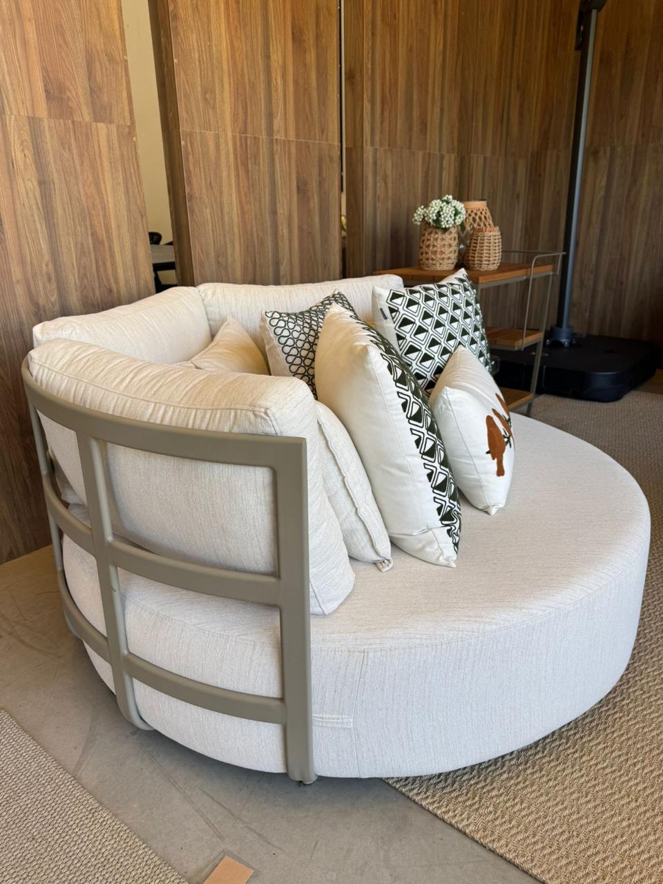 Poltrona Chaise Dallas 150cm Alumínio Fendi Estofado Fiama 190738