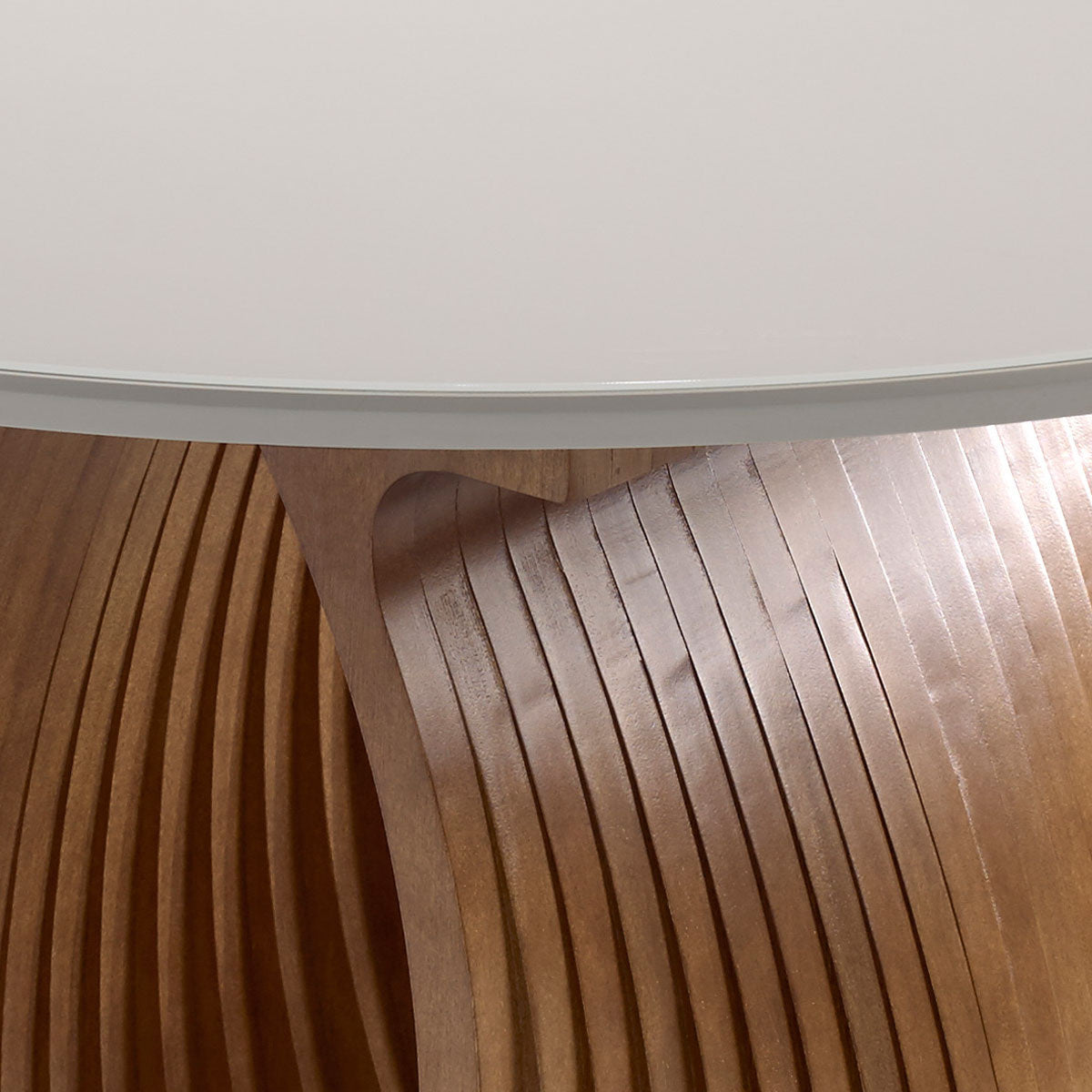 Mesa de Comedor Redonda Scar 1,50m - 5 Plazas