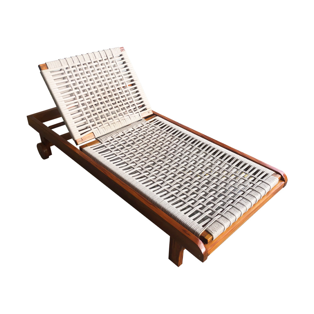 Sillón Bahamas de cuerda náutica y madera maciza