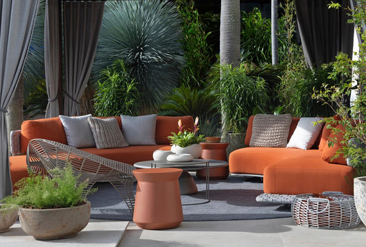 Crie um Oásis de Relaxamento no Jardim com Móveis Exclusivos