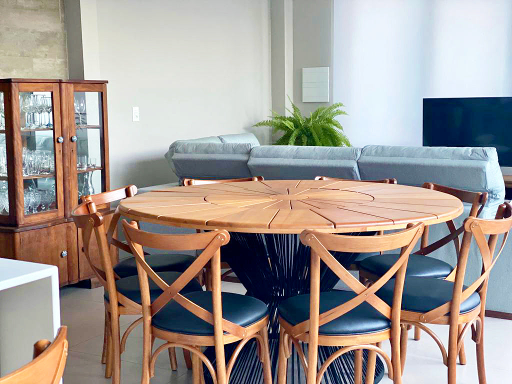 Mesa de Jantar Redonda: Guia Completo de Medidas e Modelos 2026