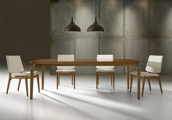 Ambiente 2 com Silla Giulia Madera y Tapicería Lino Crema