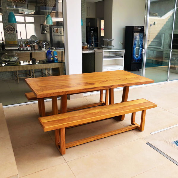 Ambiente 3 com Mesa de Jantar Beatriz 200x100cm Madeira Maciça - 8 Lugares