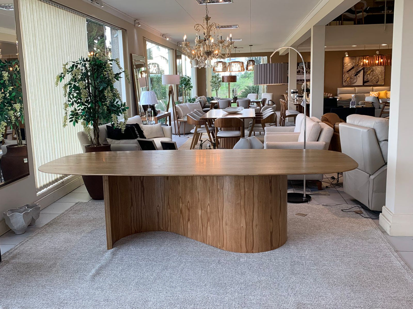 Mesa de Jantar Arc Lan Madeira Cor Cinamomo 58 274x120cm