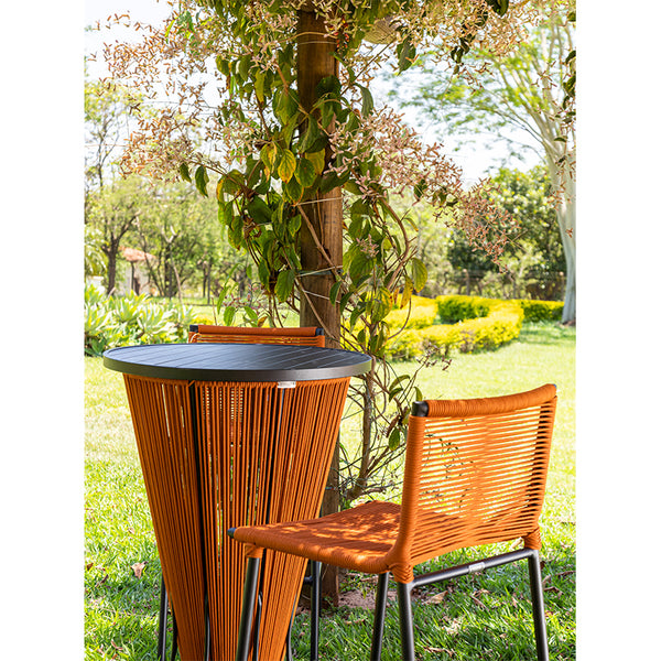 Ambiente 2 com Mesa Bistro Italy Aluminio Negro con Cuerda Náutica Ocre