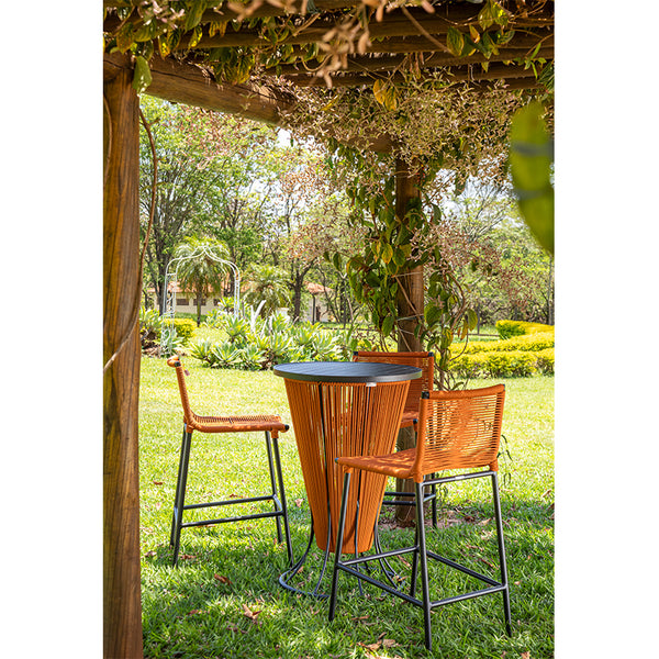 Ambiente 1 com Mesa Bistro Italy Aluminio Negro con Cuerda Náutica Ocre