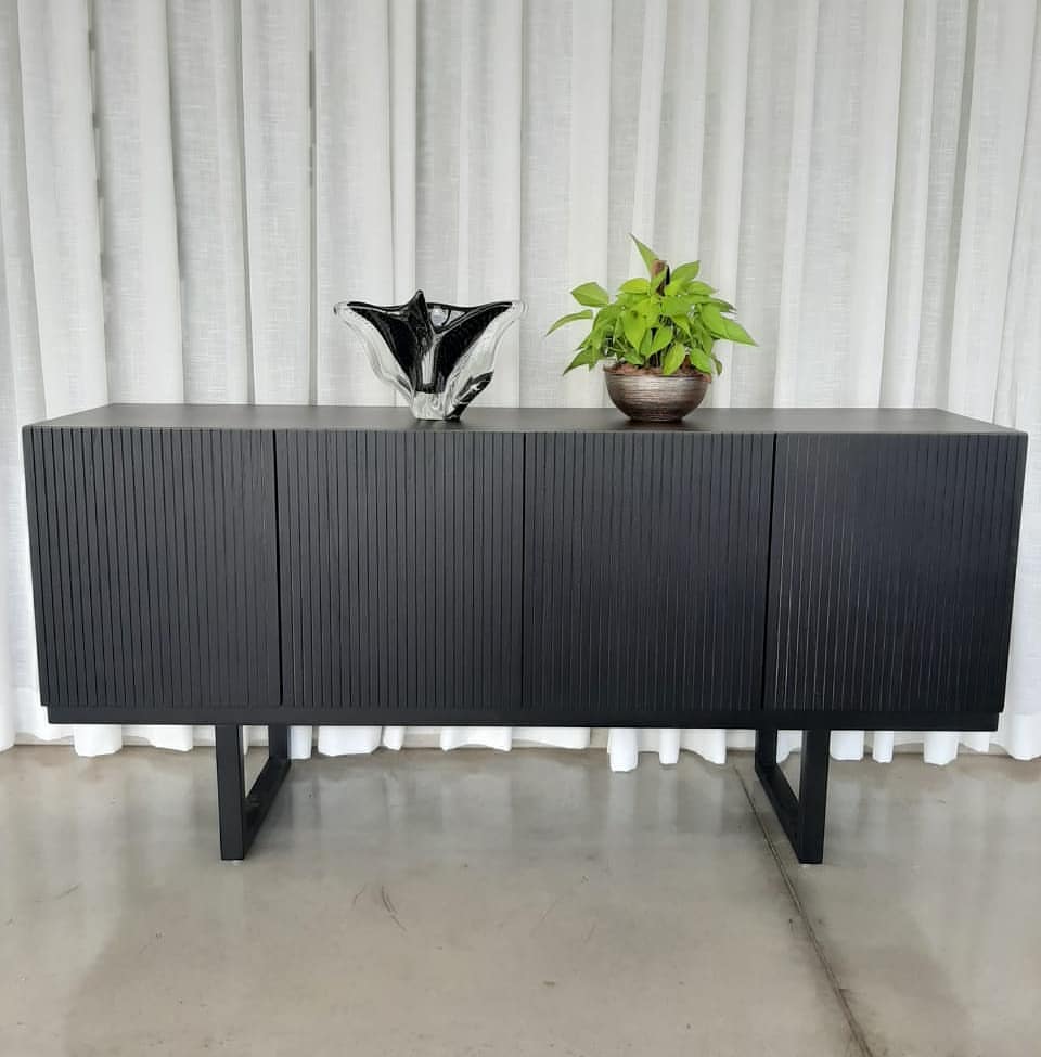 Buffet Guanabara Madera Canela Ébano 4 Puertas 165x45x78cm