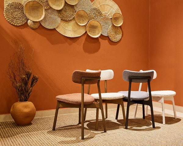 Ambiente 1 com Silla Cristal Respaldo Madera Canela y Asiento Tapizado Tela 94