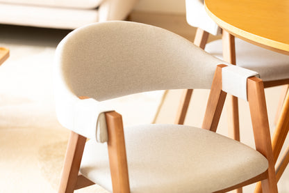 Cadeira Agatha Madeira Maciça Assento Multilaminado Estofado