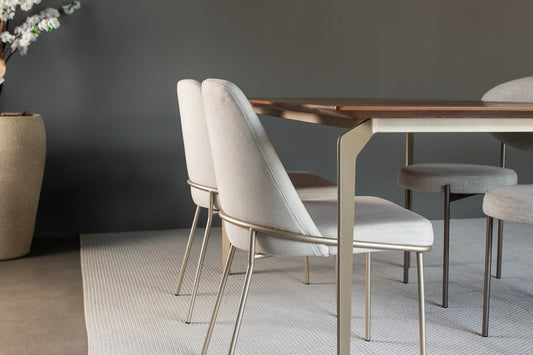 Mesa de Jantar Grazzia / Giullia Base Metalizada Tampo Carvalho 180x90cm