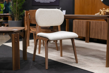 Cadeira Fiorella Madeira Maciça Assento e Encosto Multilaminado Estofado