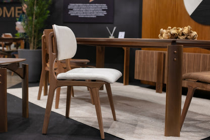 Cadeira Fiorella Madeira Maciça Assento e Encosto Multilaminado Estofado