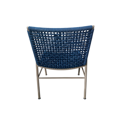 Cadeira Seiva com Braço Alumínio cor Fendi e Corda Náutica cor Azul Marinho Quadriculada