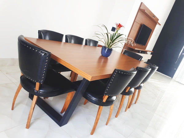 Ambiente 3 com Cadeira Bianca Madeira Cor Pinhão Assento Estofado PU Preto