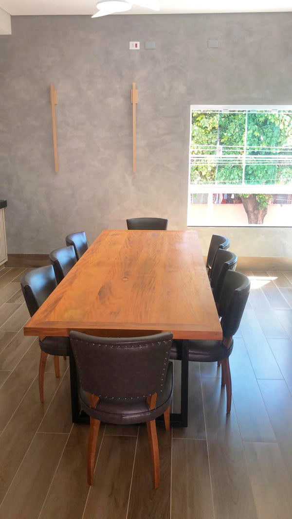 Ambiente 2 com Mesa de Jantar Micheli 250x110cm Tampo Madeira Maciça e Base Ferro - 8 Lugares