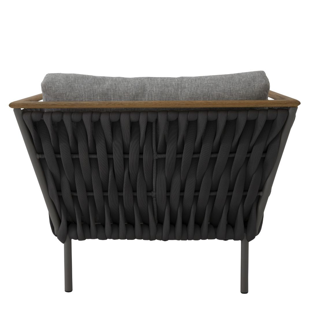 Sillón Lazio Freijó Madera Aluminio Color Gris Tejido Náutico Color Negro Respaldo y Asiento Tapizado Tela Gris Pelícano