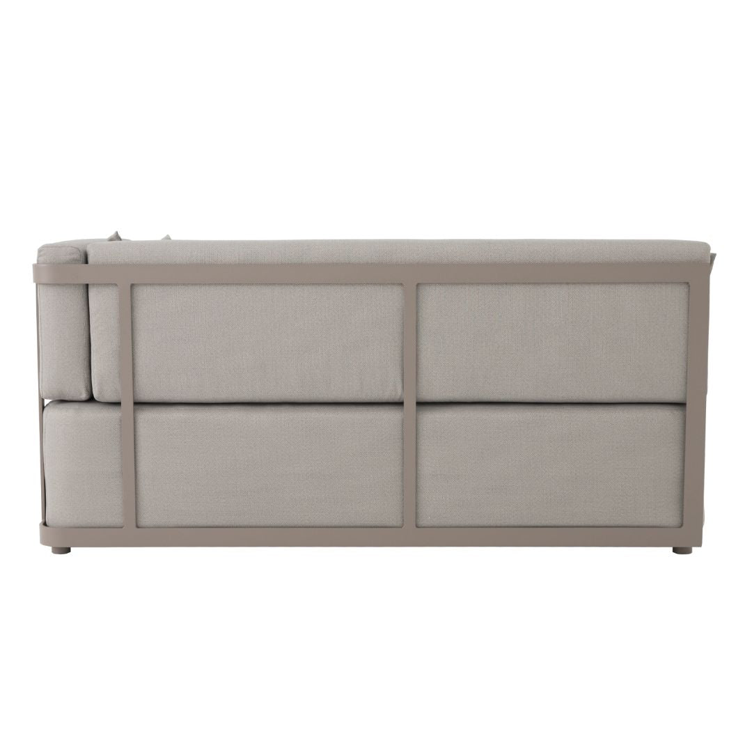 Sofá Angra de Aluminio Color Champán Respaldo y Asiento Tapizado en Tela Quaker Dublin Tweed