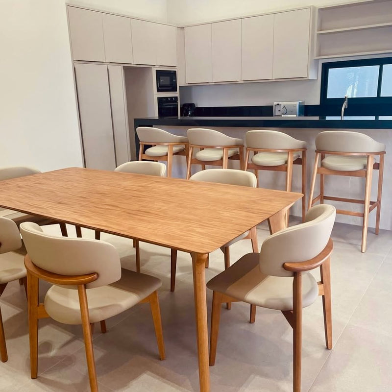 Cozinhacontemporâneo—Projeto Cadeira Monic e Banqueta Pala— Toth Móveis