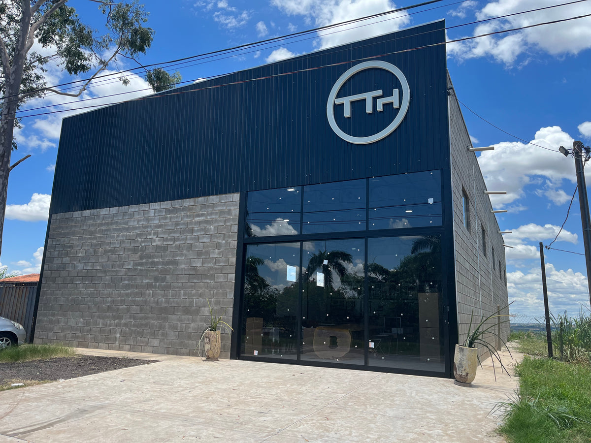 Fábrica e Centro de Distribuição Toth em Álvares Machado