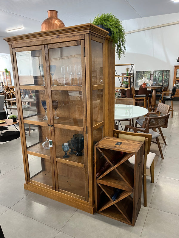 Ambiente 4 com Mueble Conejera 2 Puertas Madera con Gama Cristal Lateral 1,10x0,39x1,90m