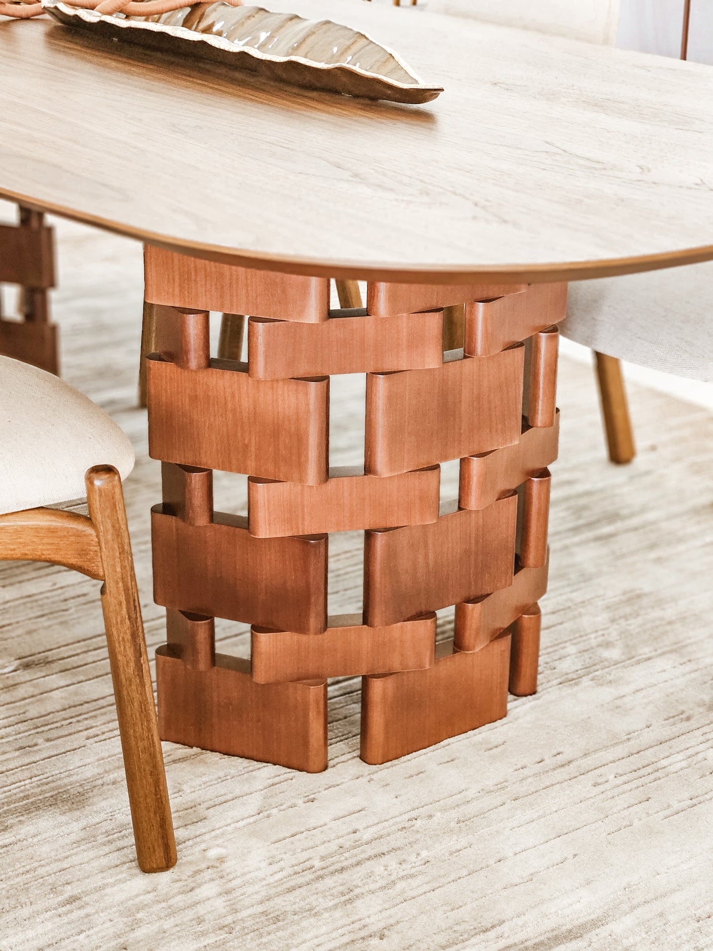 Mesa de Jantar Renna Madeira Jequitibá 240x120cm