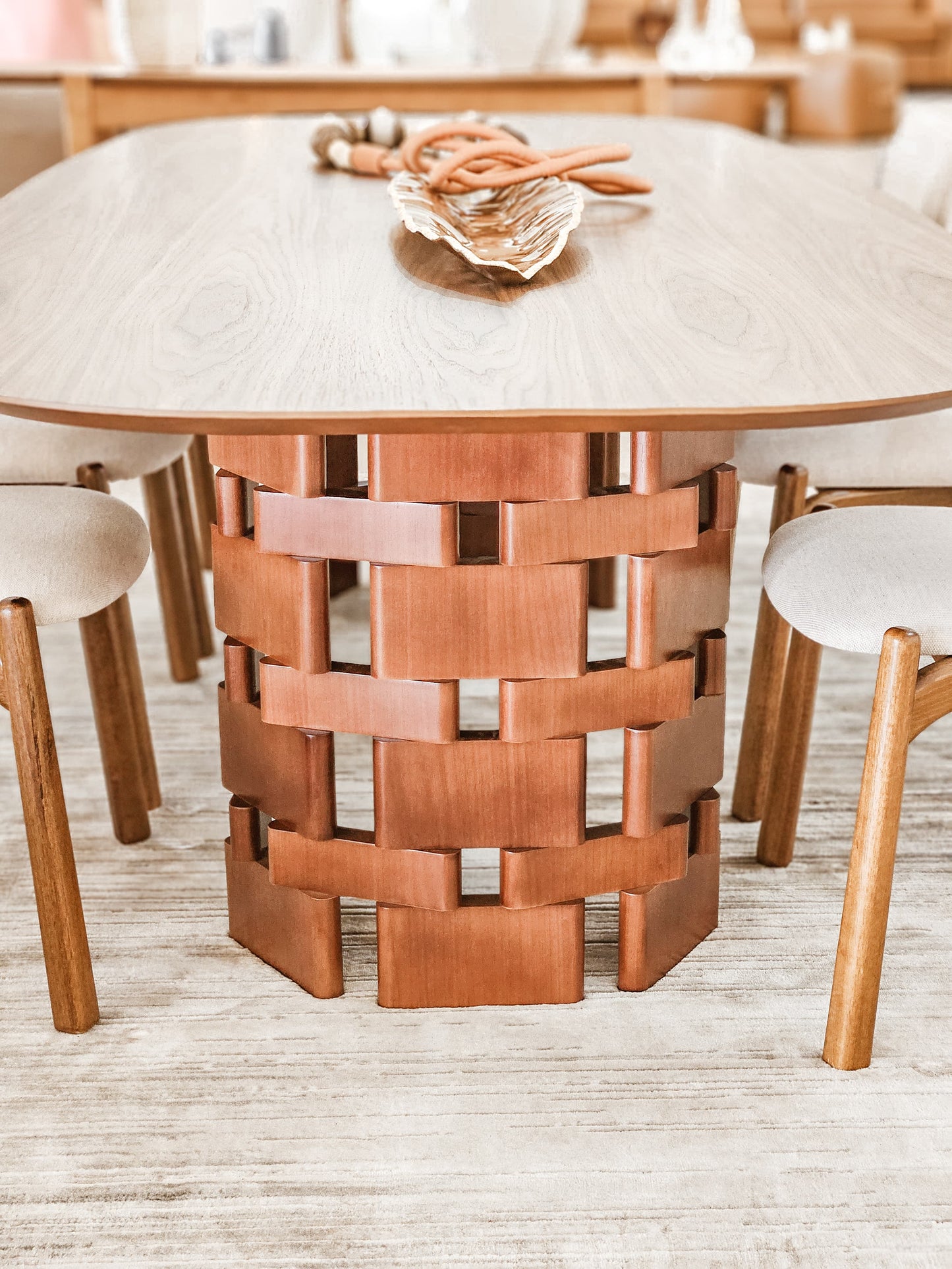 Mesa de Jantar Renna Madeira Jequitibá 240x120cm