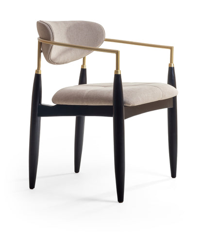 Cadeira Adara com Braço Madeira Preto Fosco Metal Dourado Assento Estofado Tecido BR6000