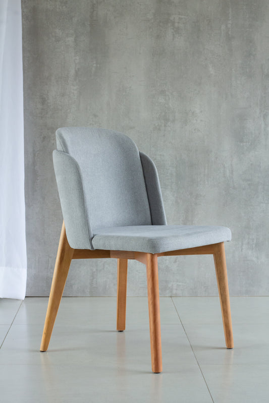 Silla Cloe Respaldo de Madera Negra Tapizada en Tela BR23 Asiento de Tela BR5000 Mango Negro