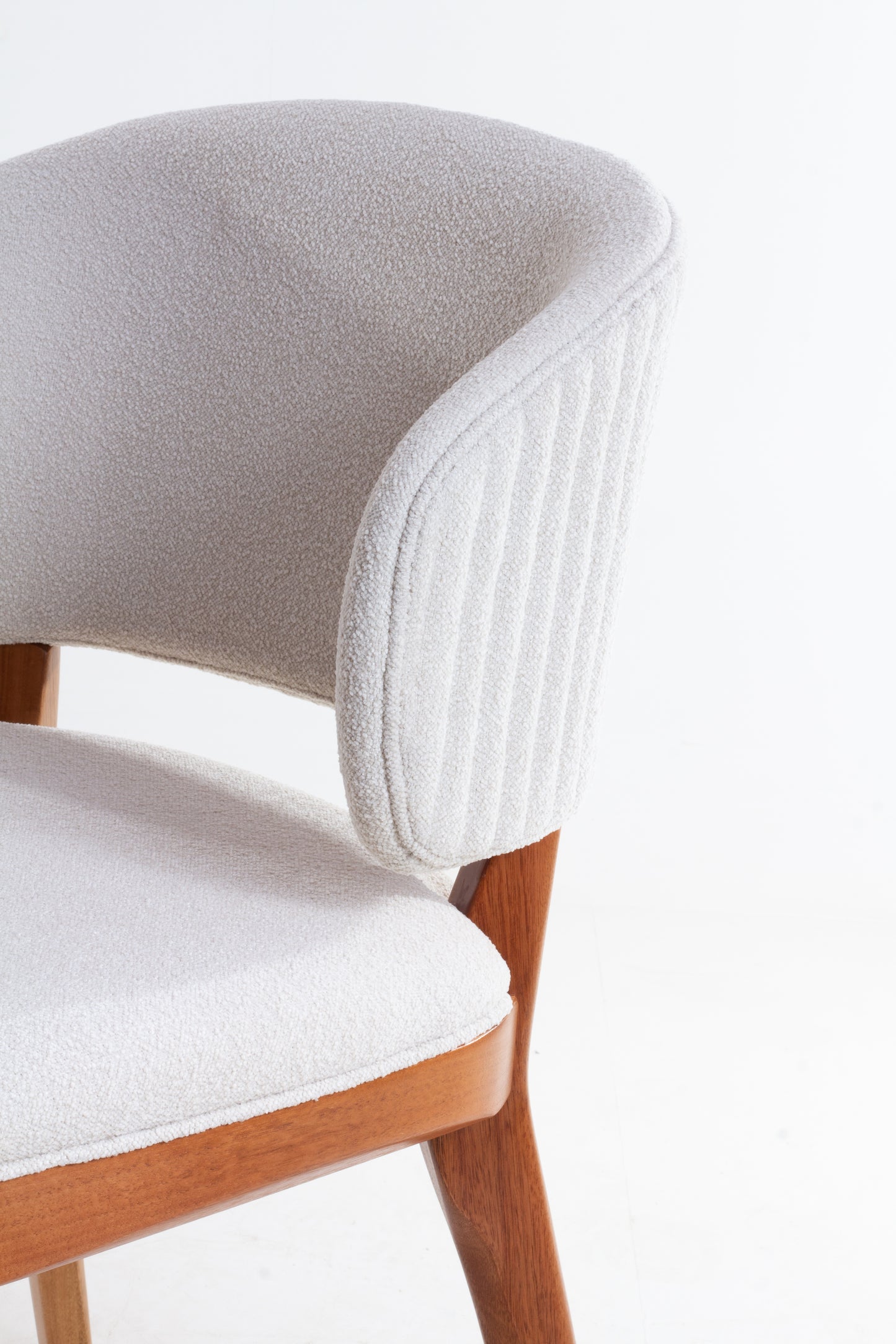 Ester Chair Wood Paint 30 Seat Upholstered Fabric BR6004