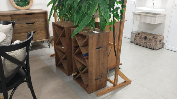 Ambiente 1 com Módulo de bodega doble de madera maciza