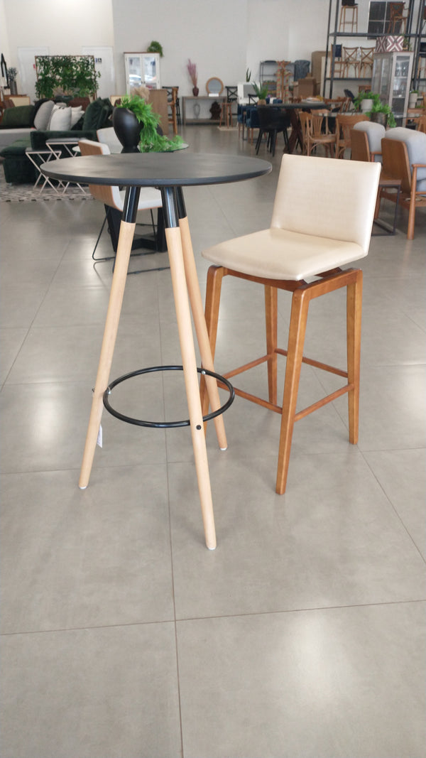 Ambiente 2 com Horus Stool Upholstered Wood Facto Pearl 3422